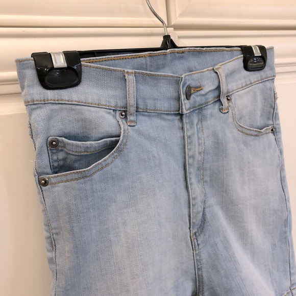 Cheap Monday high waisted denim shorts - Picture 5 of 8